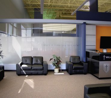 Fasara Cloud Vinyl on Office Windows 3